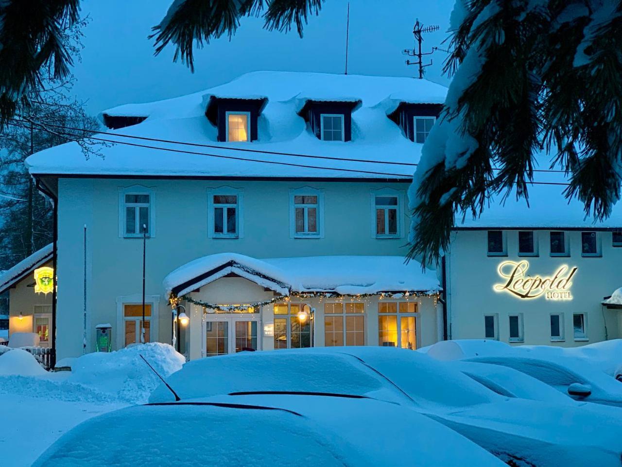 Hotel Leopold Račín Extérieur photo